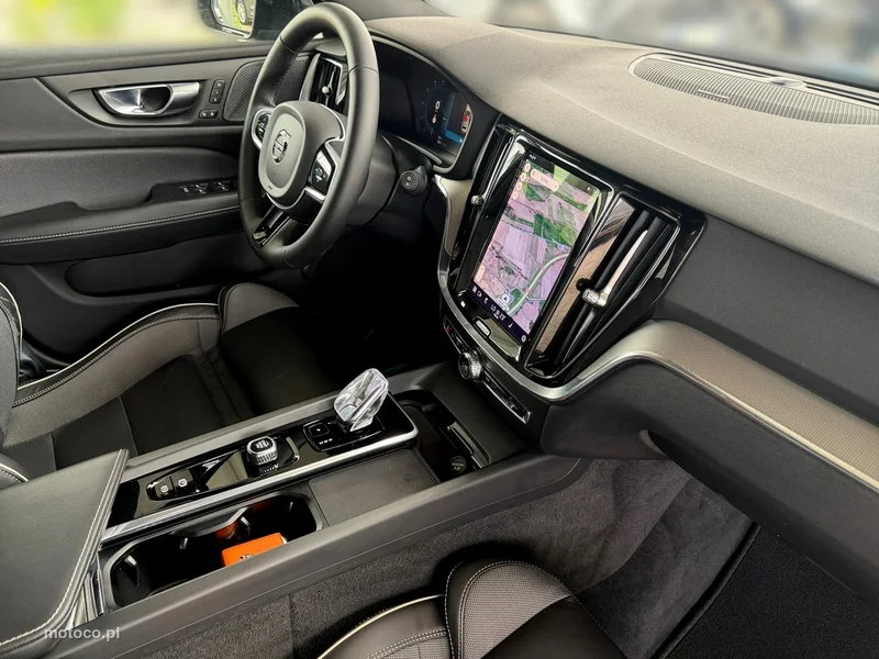 Volvo V60 20