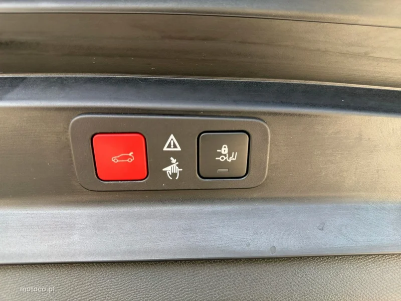 Peugeot 5008 13