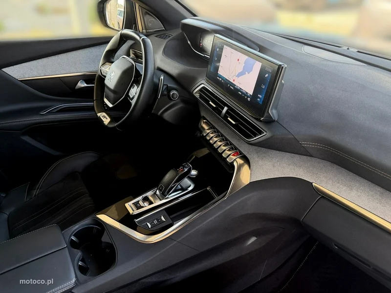 Peugeot 5008 21