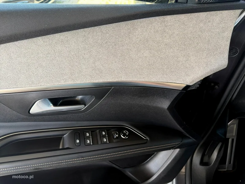 Peugeot 5008 22