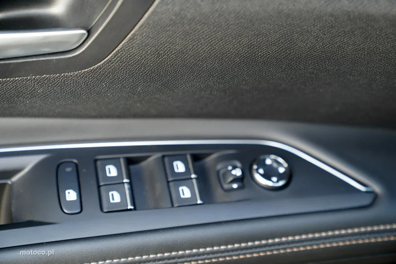 Peugeot 5008 30