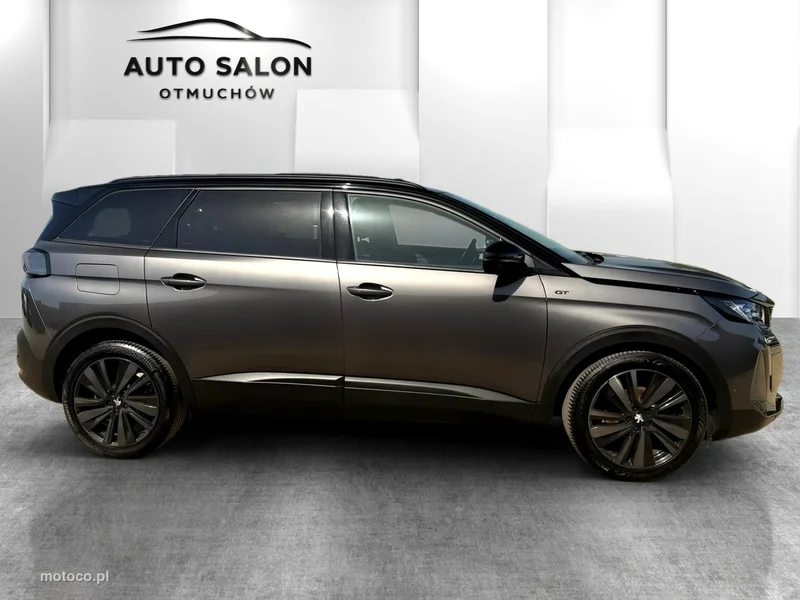 Peugeot 5008 4