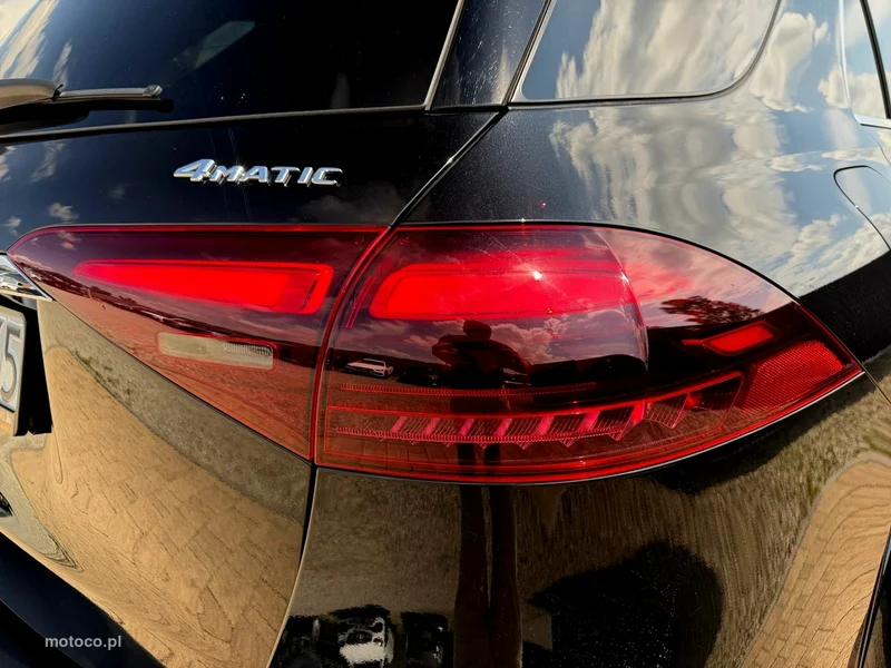 Mercedes-Benz GLE 350 de 14