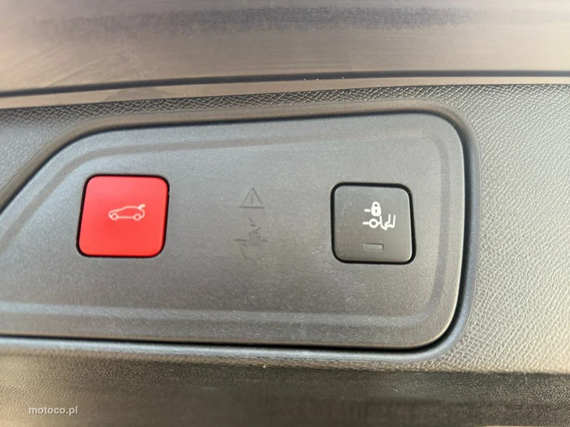 Peugeot 3008 13