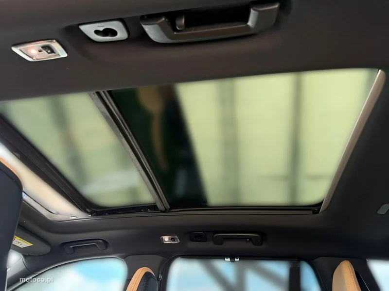 Volvo XC 90 25