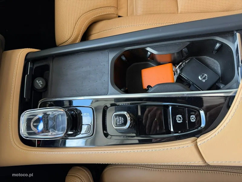Volvo XC 90 31