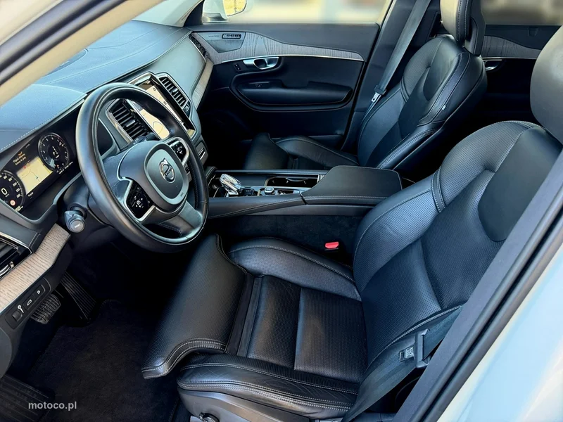 Volvo XC 90 14