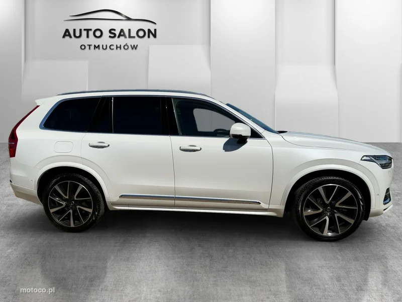 Volvo XC 90 4