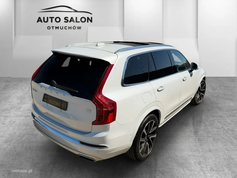 Volvo XC 90 6