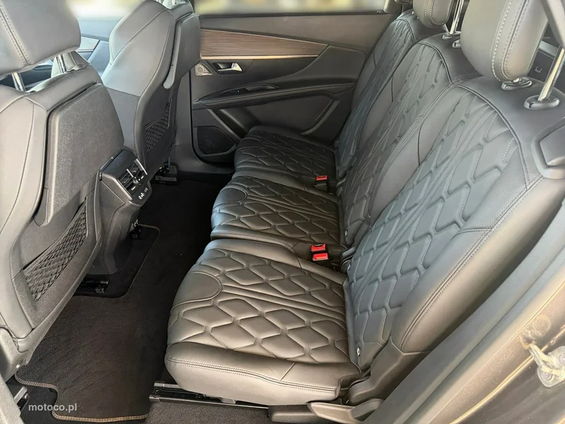 Peugeot 5008 19