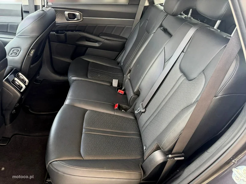 Kia Sorento 23