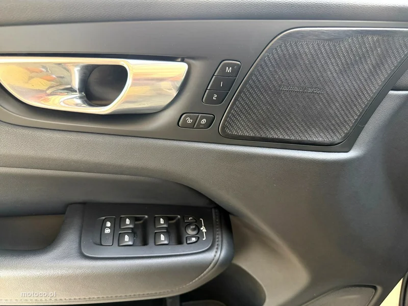 Volvo XC 60 15