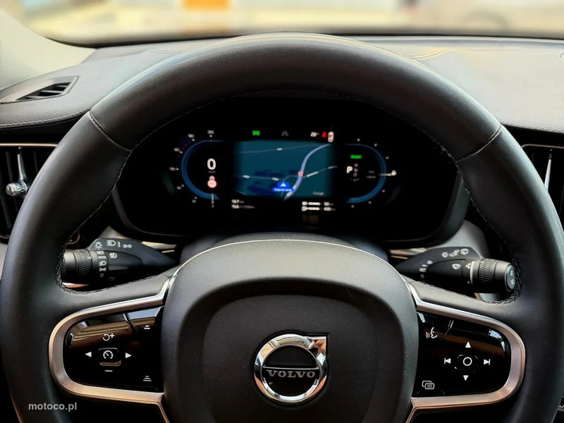 Volvo XC 60 17