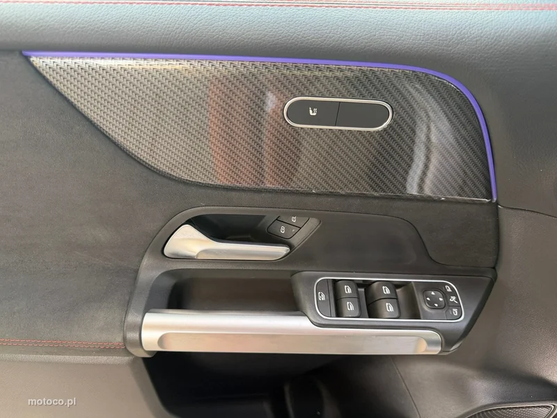 Mercedes-Benz GLB X247 19