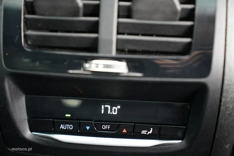 BMW X3 G01 24
