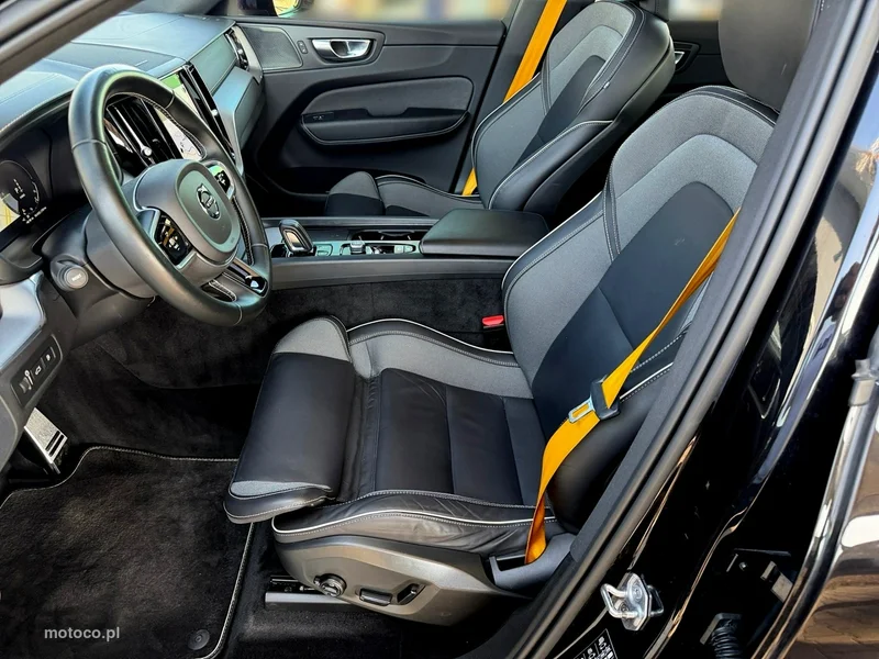 Volvo XC 60 13