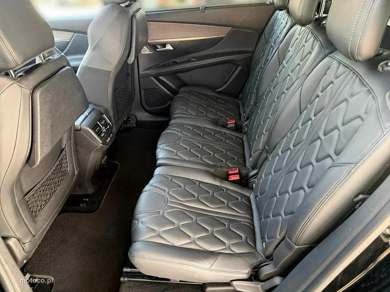 Peugeot 5008 23