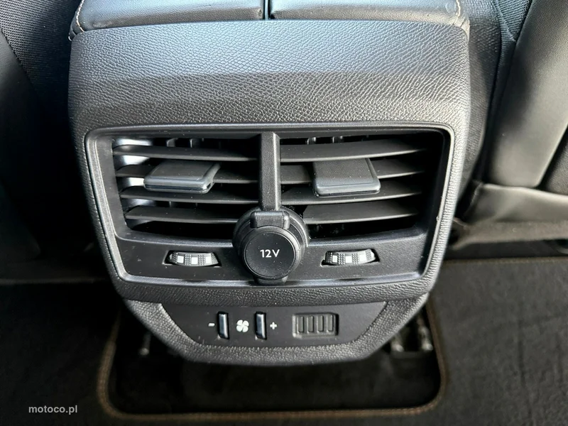 Peugeot 5008 32
