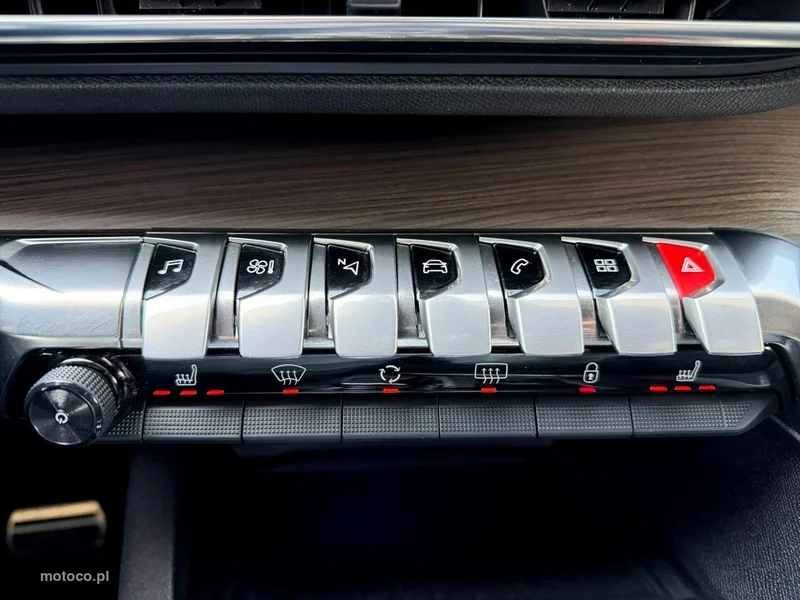 Peugeot 5008 33