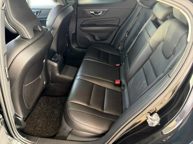 Volvo S60 22