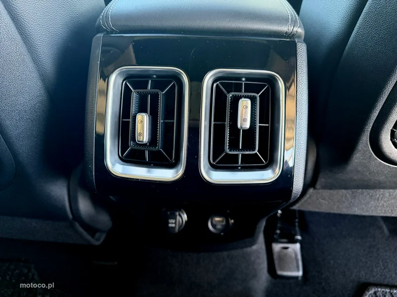 Kia Sorento 30