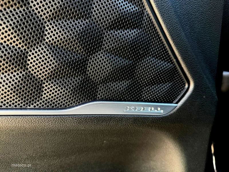Hyundai SANTA FE 13