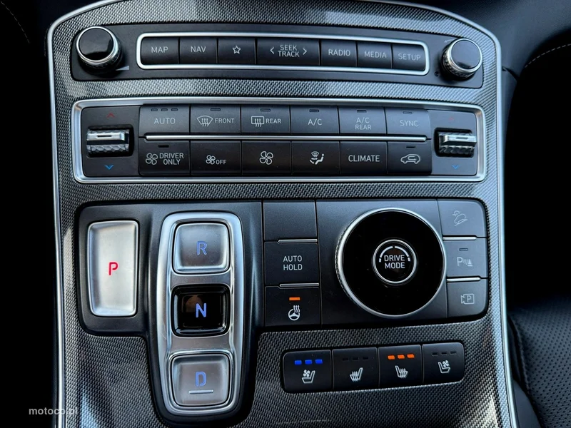 Hyundai SANTA FE 34