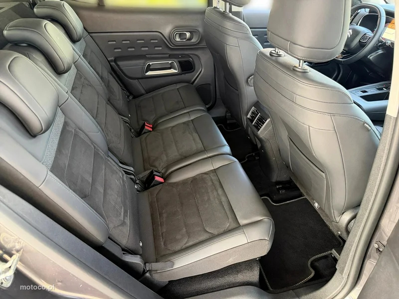 Citroen C5 Aircross 24