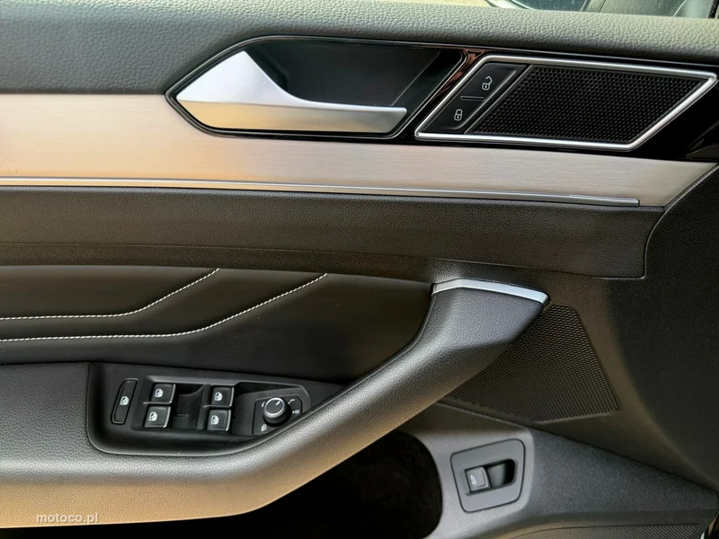 Volkswagen Passat B8 16