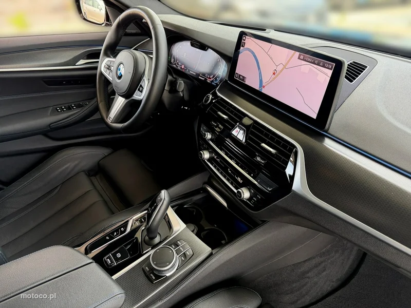 BMW Seria 5 G30 530 23