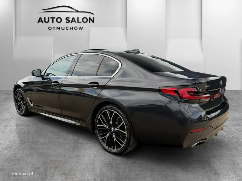 BMW Seria 5 G30 530 7