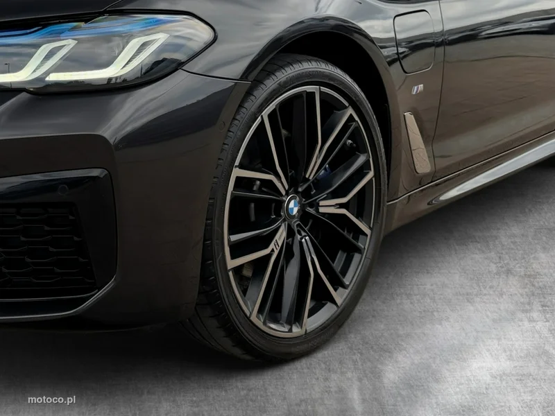 BMW Seria 5 G30 530 10
