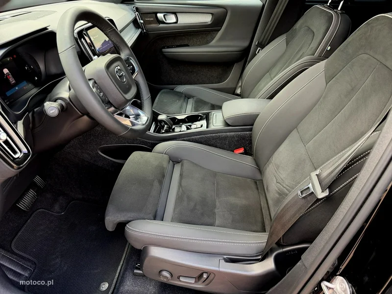 Volvo XC 40 16