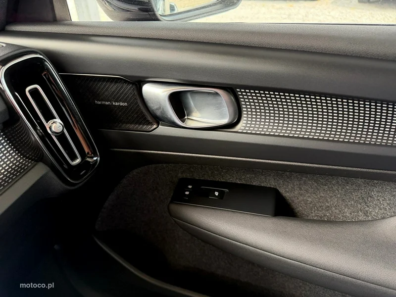 Volvo XC 40 43
