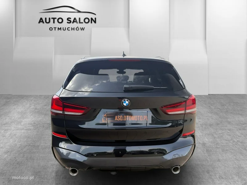BMW X1 U11 6