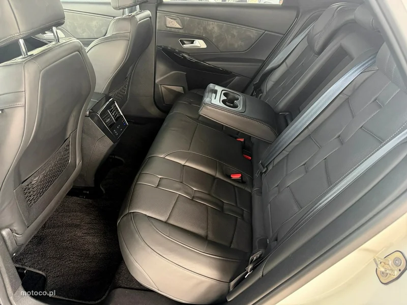 DS Automobiles DS 7 Crossback 28