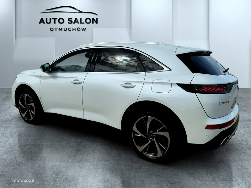 DS Automobiles DS 7 Crossback 7