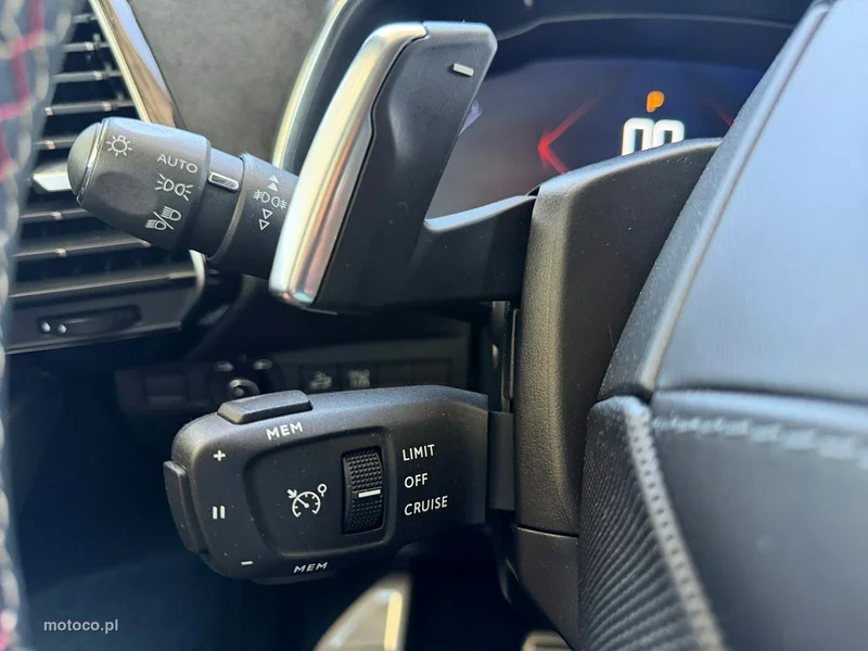 DS Automobiles DS 7 Crossback 29