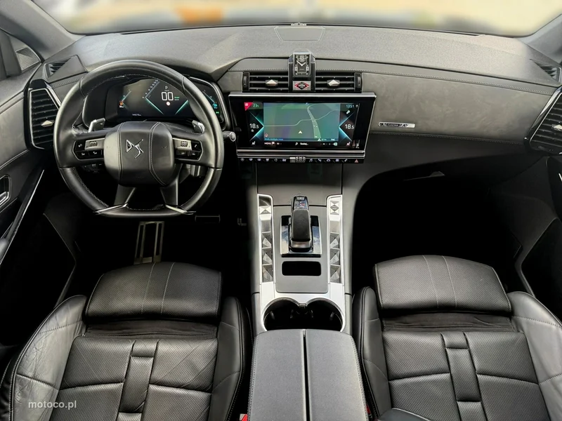 DS Automobiles DS 7 Crossback 17