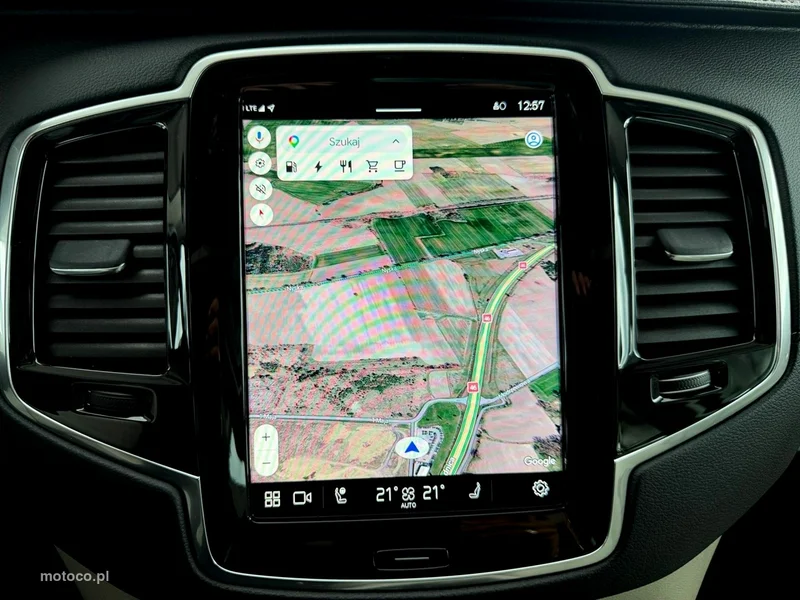 Volvo XC 90 21
