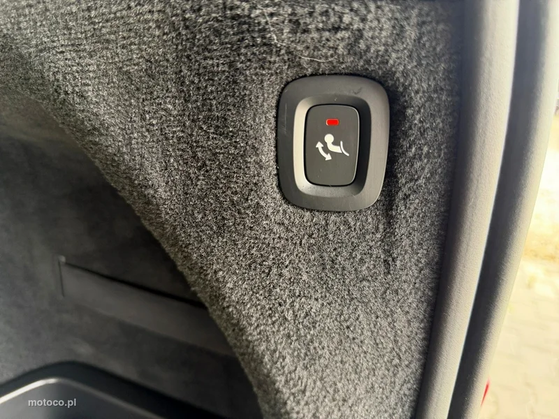Volvo XC 90 28