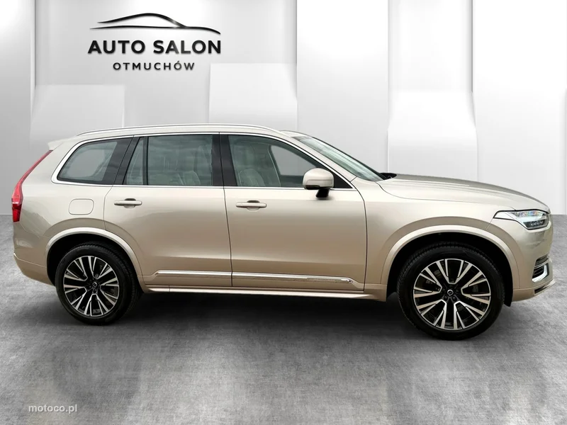 Volvo XC 90 4