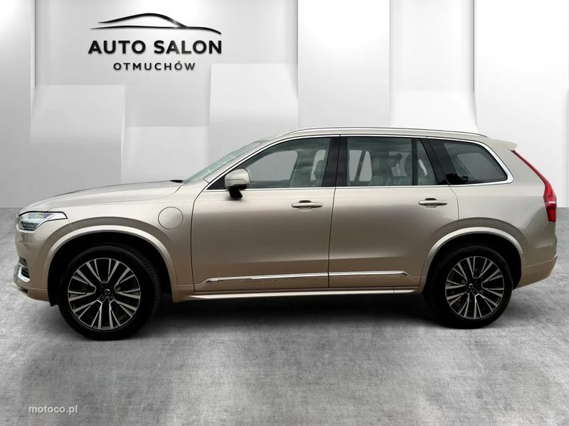 Volvo XC 90 8