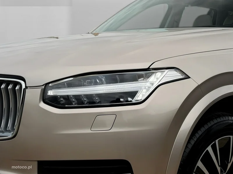 Volvo XC 90 9