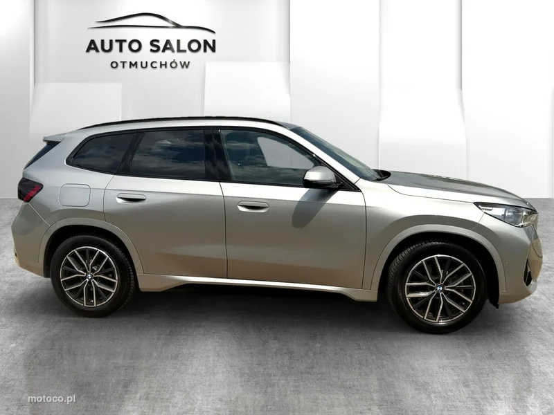 BMW X1 U11 4
