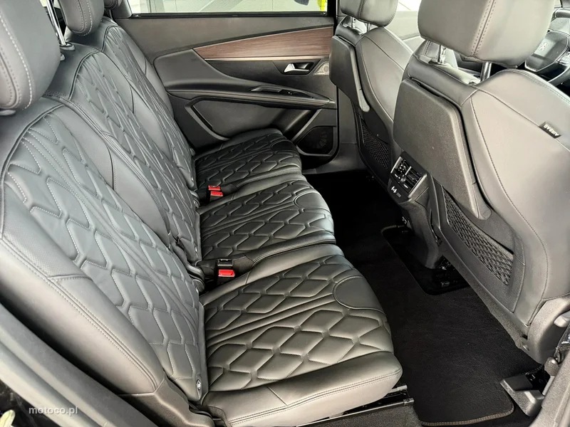 Peugeot 5008 28