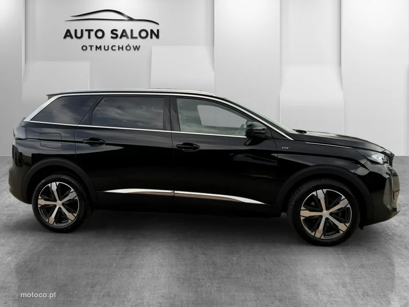 Peugeot 5008 4