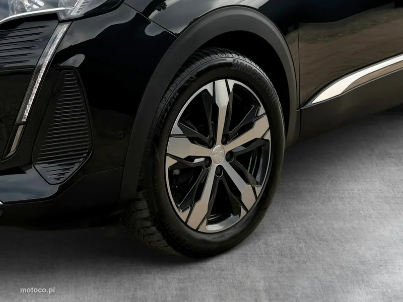 Peugeot 5008 10