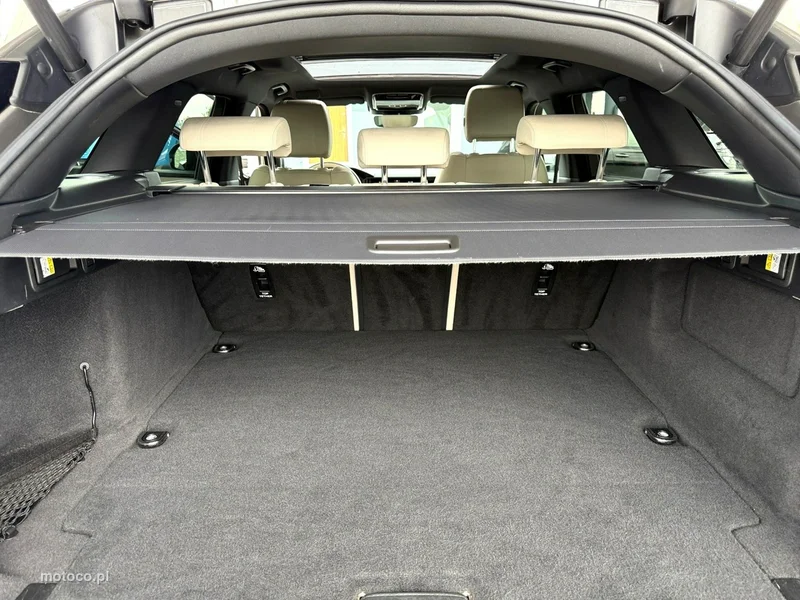 Land Rover Range Rover Velar 12