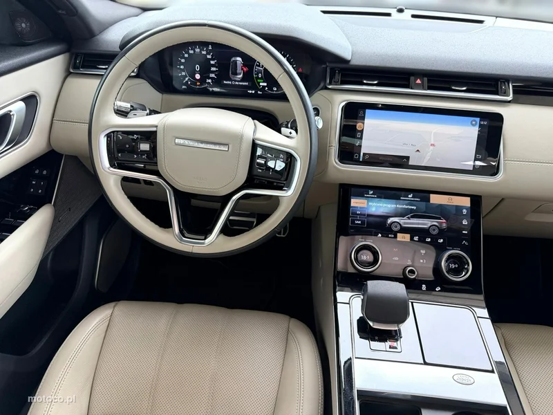 Land Rover Range Rover Velar 18